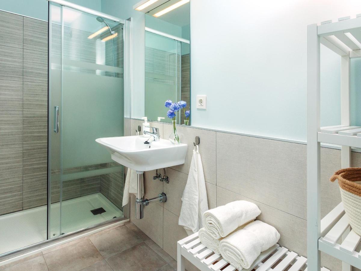 Apartamentos Plaza Mayor 35 Caces Buitenkant foto