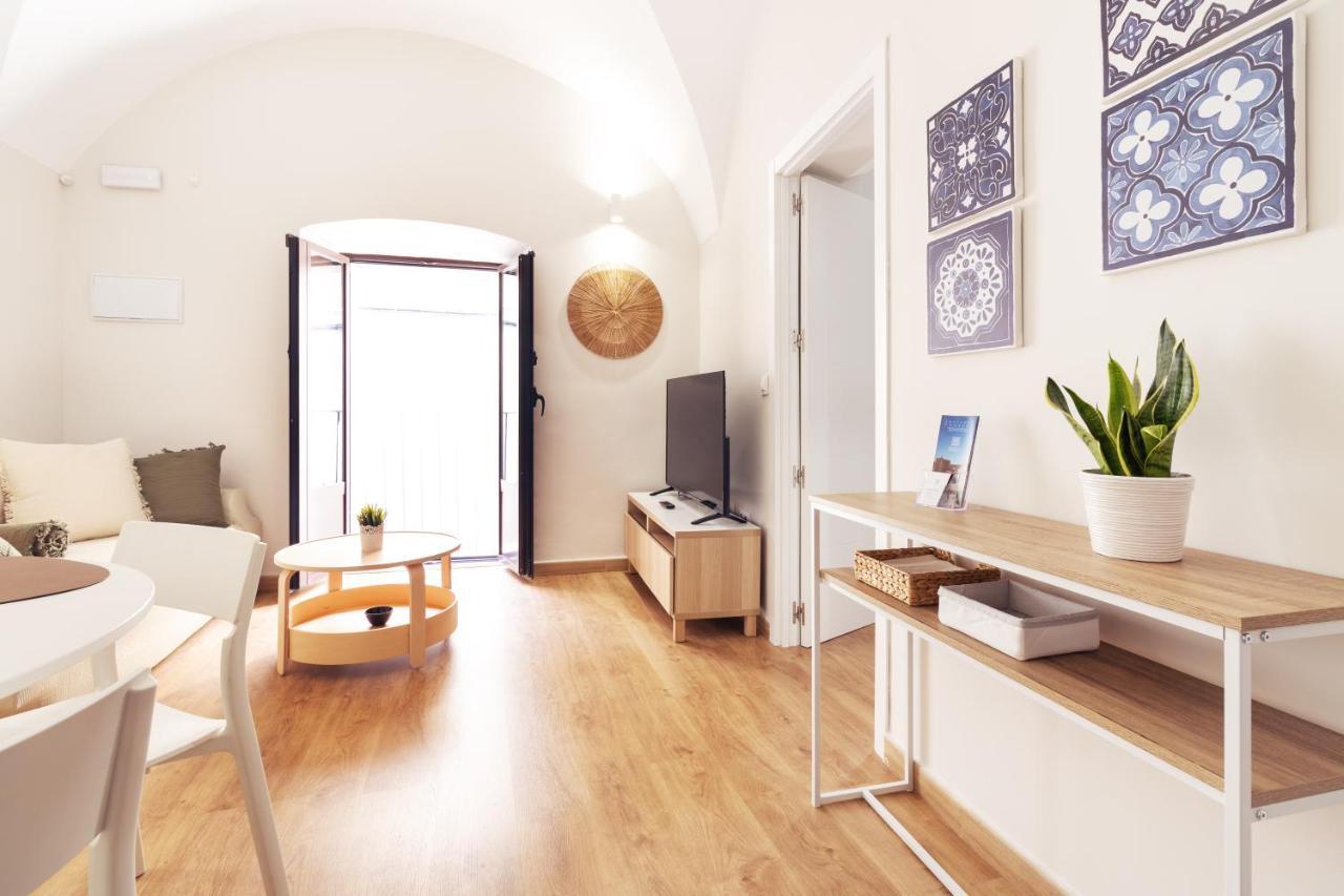 Apartamentos Plaza Mayor 35 Caces Buitenkant foto