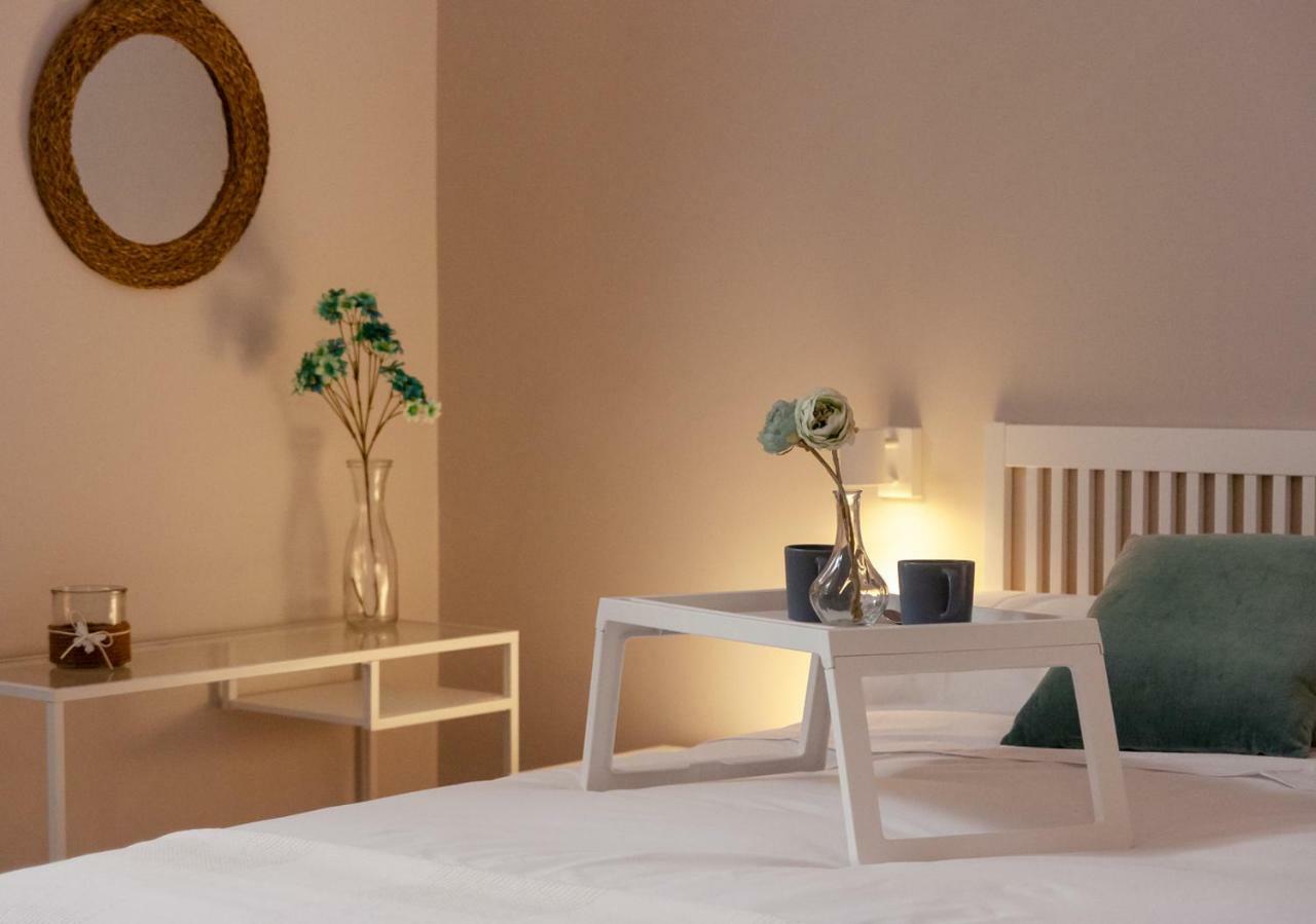 Apartamentos Plaza Mayor 35 Caces Buitenkant foto