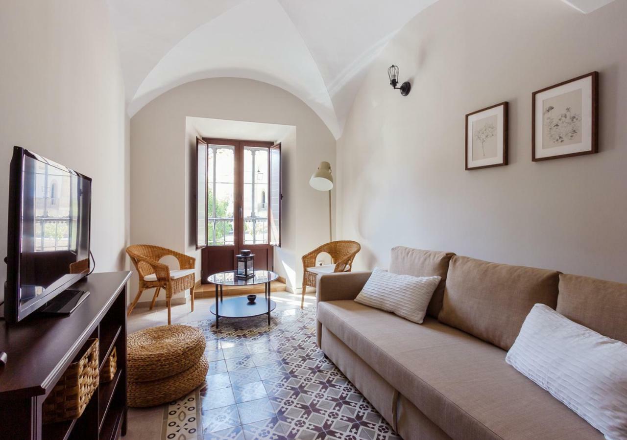 Apartamentos Plaza Mayor 35 Caces Buitenkant foto